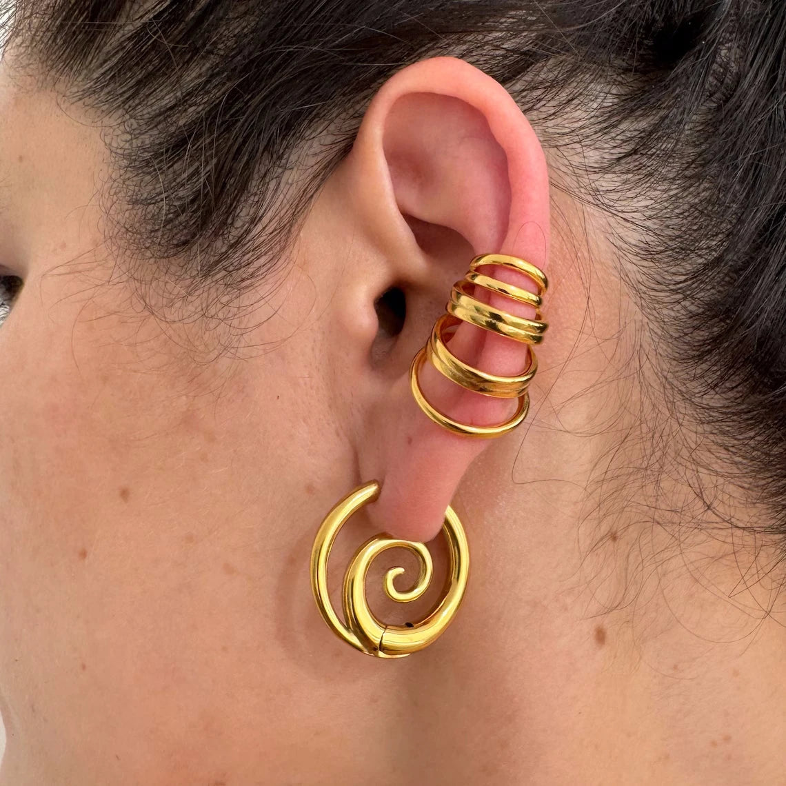 KALIAH | Pendientes de aro en espiral