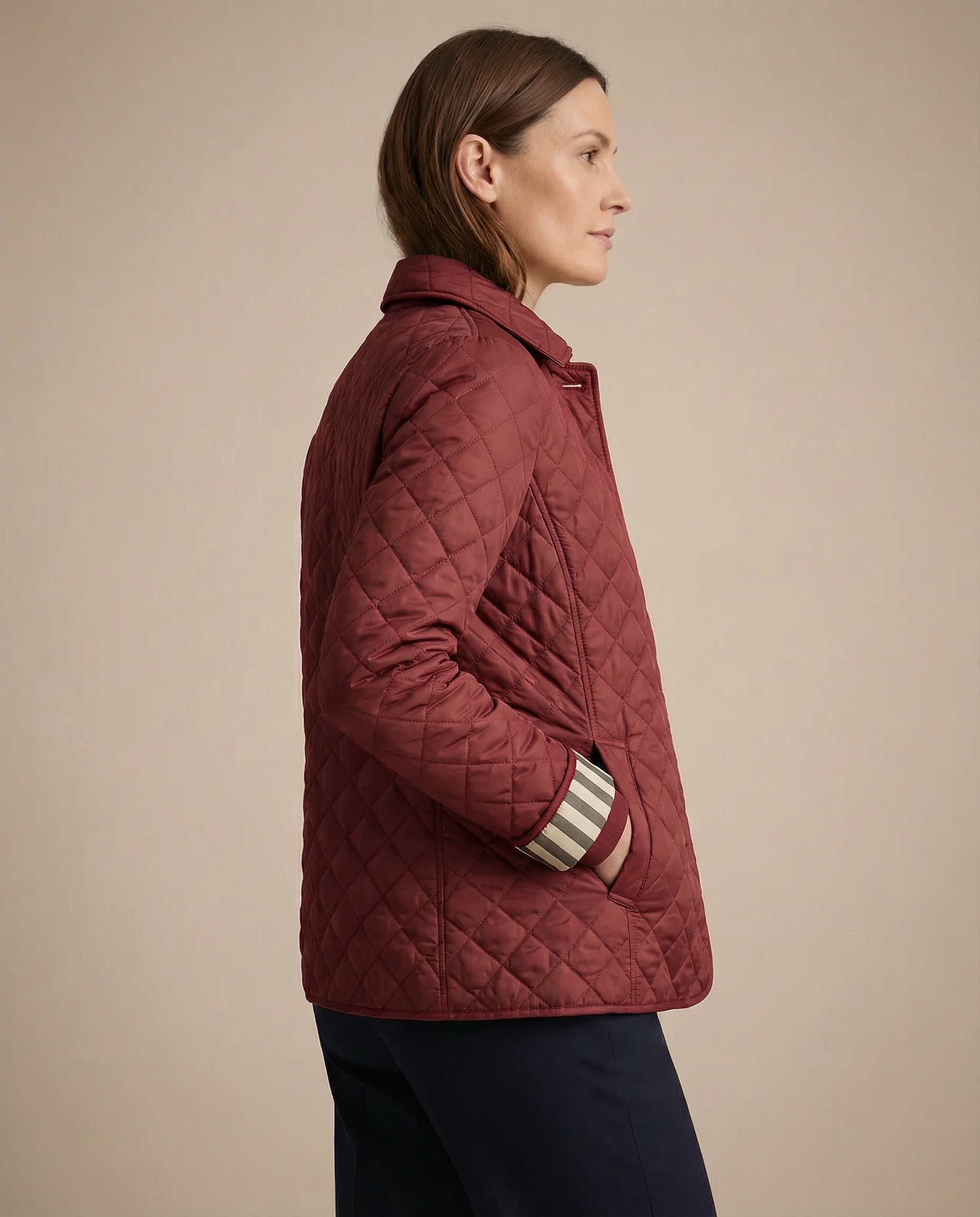 KAROLINA | Chaqueta acolchada con botones