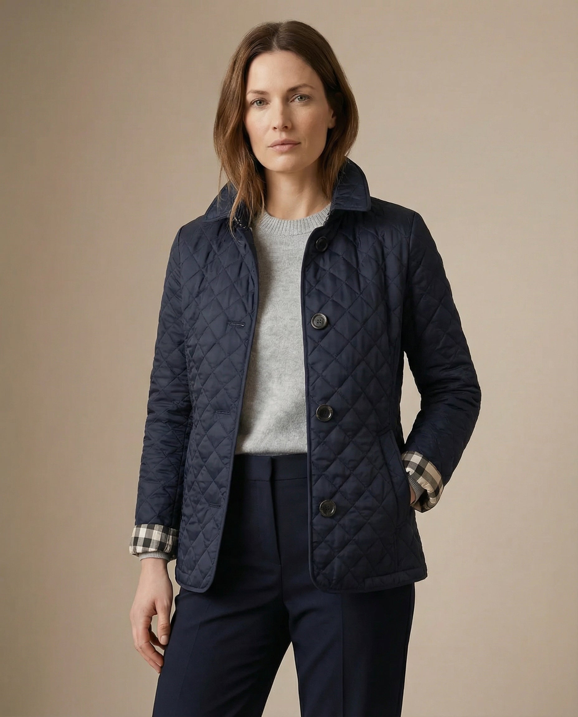 KAROLINA | Chaqueta acolchada con botones